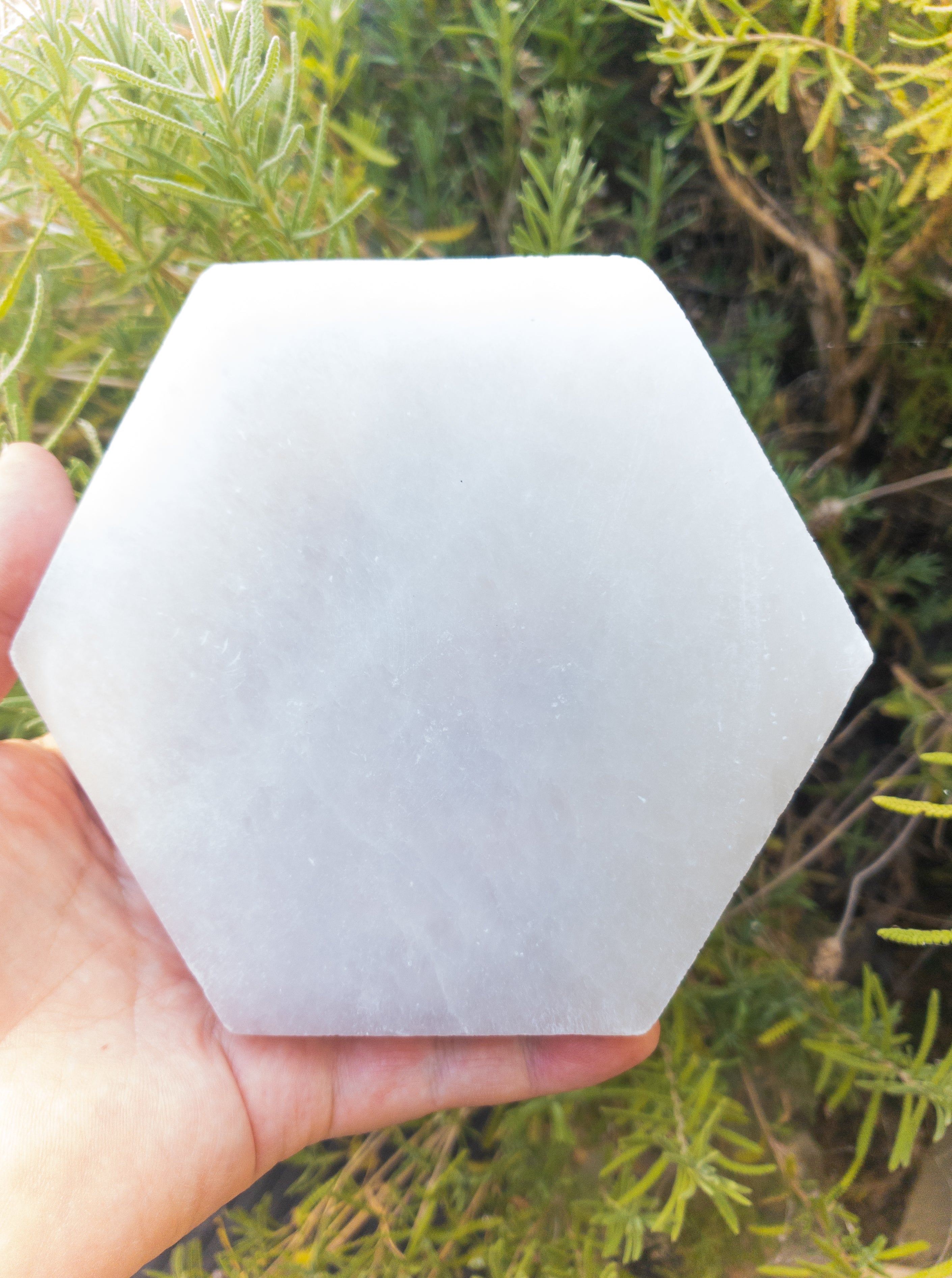 Selenite Crystal Cleansing Plate | Ovulatory Energy (Phase 3)